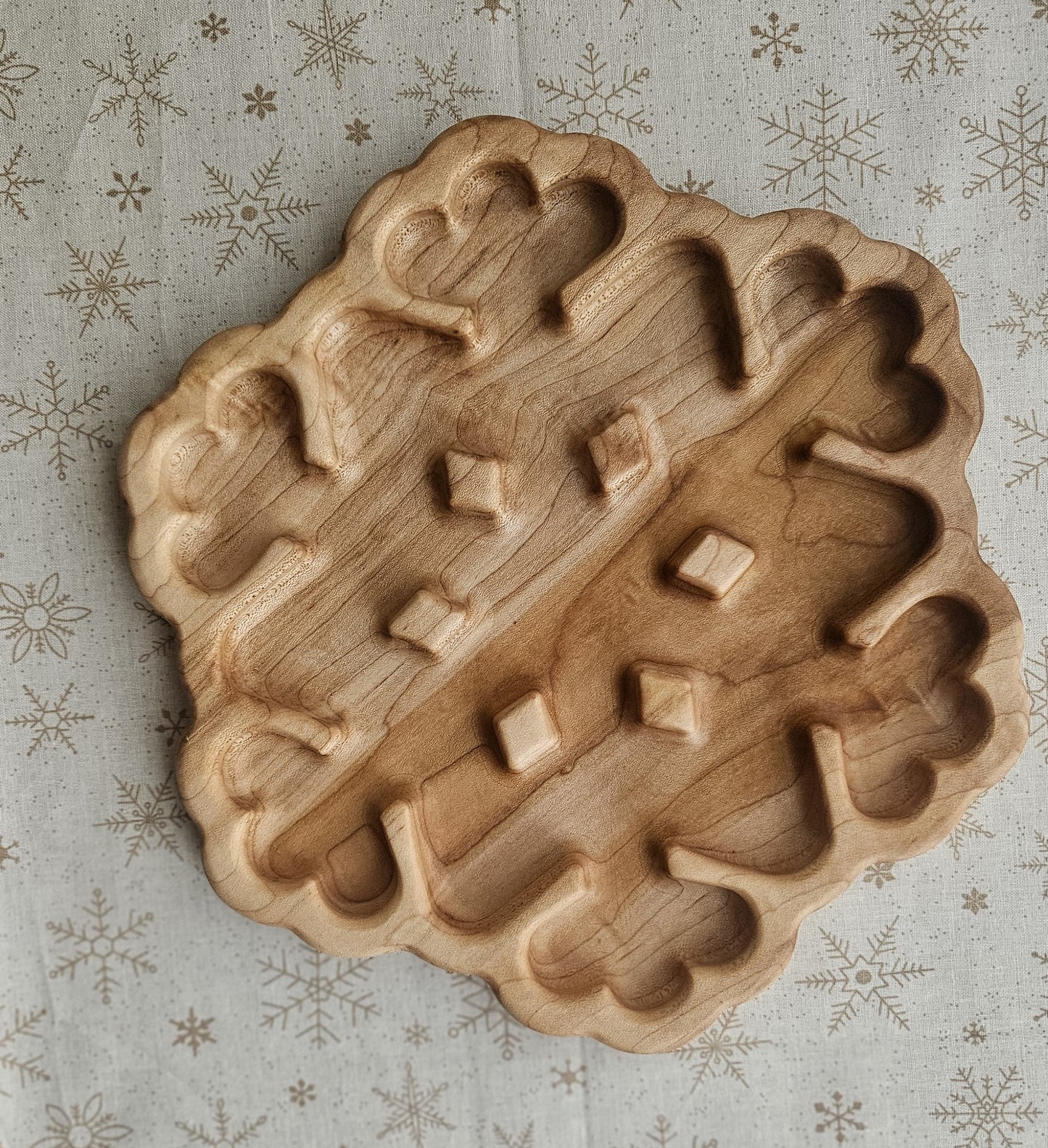 Wood Snowflake Tray